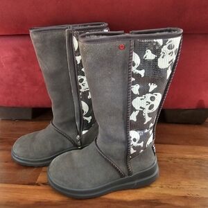 I Heart Ugg tall boots